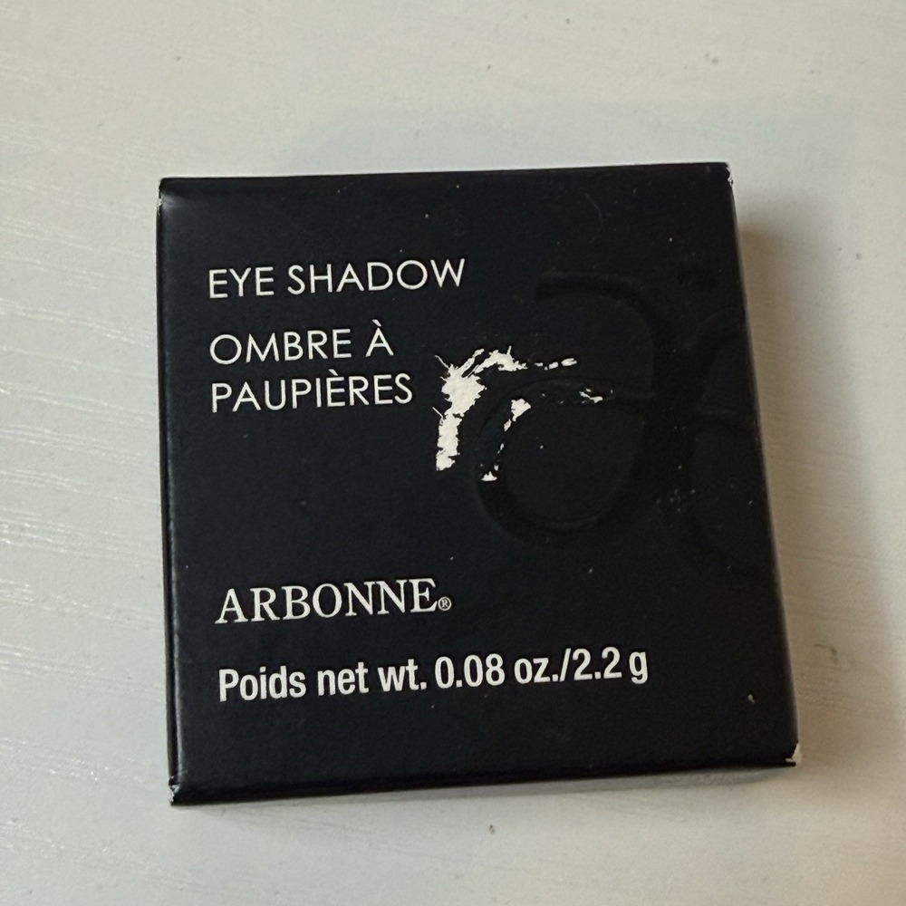 ARBONNE Eye Shadow SNOW .08 oz / 2.2g New in Box Discontinued